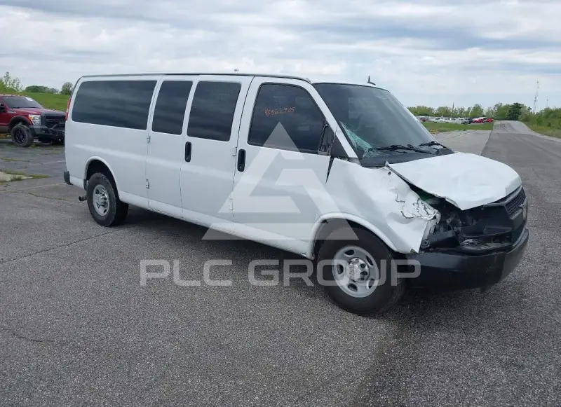 2014 Chevrolet Express фото