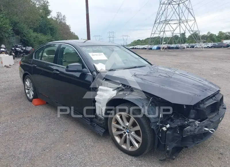 2014 BMW 550 фото