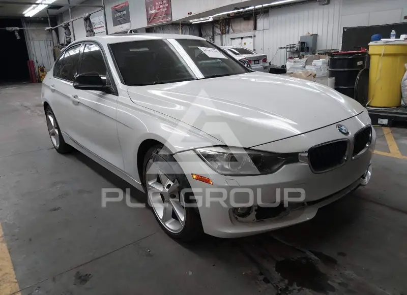 2014 BMW 328 photo