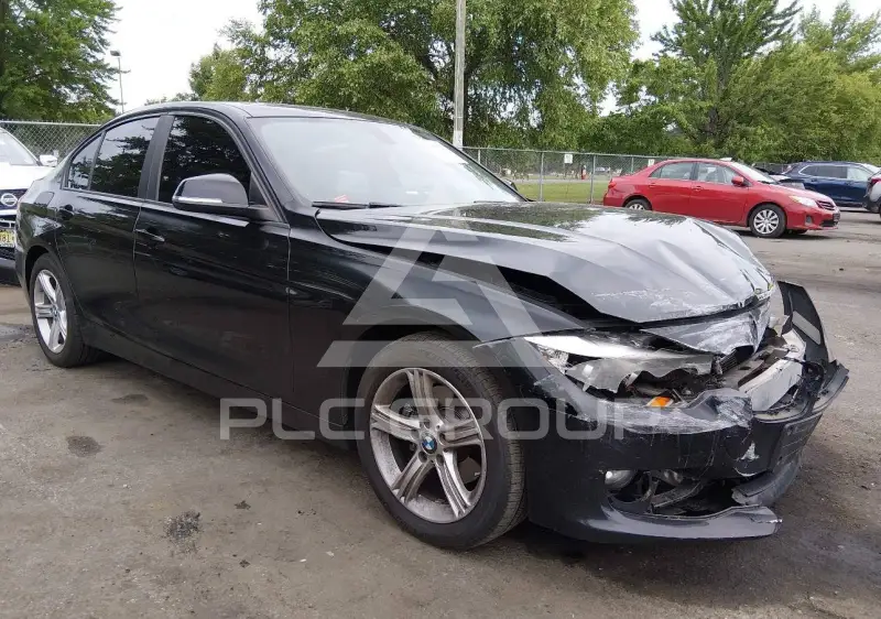 2014 BMW 320 фото