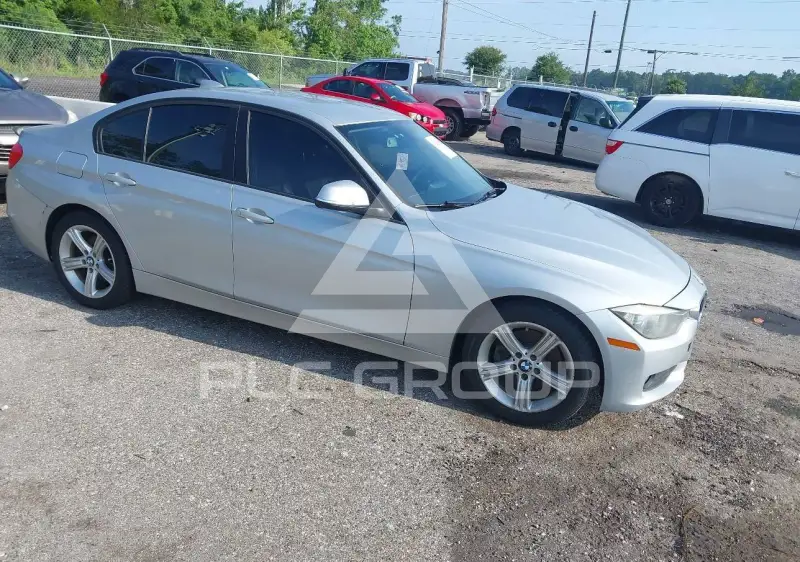 2014 BMW 320 photo