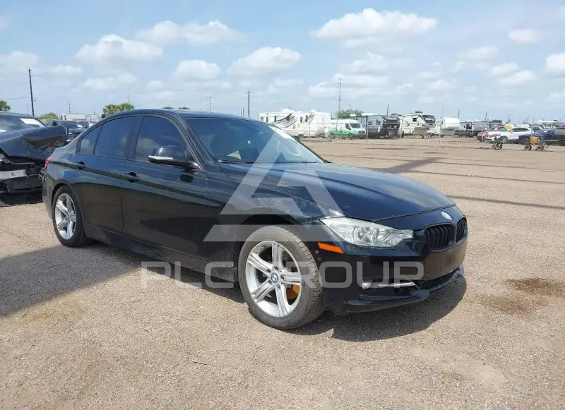2014 BMW 320 photo