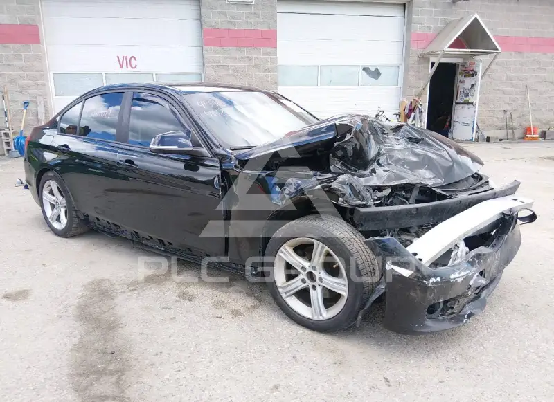 2014 BMW 320 photo