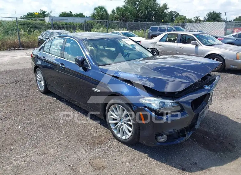 2014 BMW 528 photo