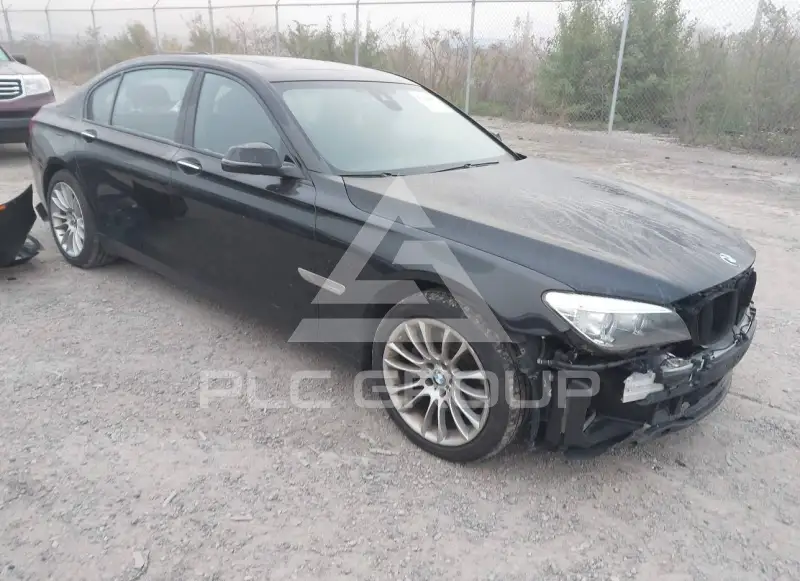 2014 BMW 740 фото