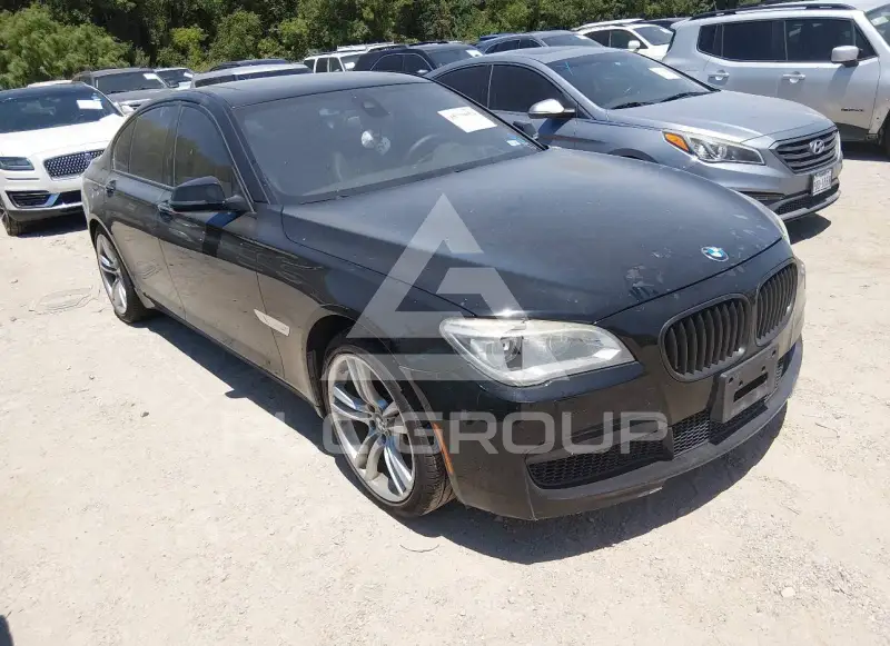 2014 BMW 740 фото