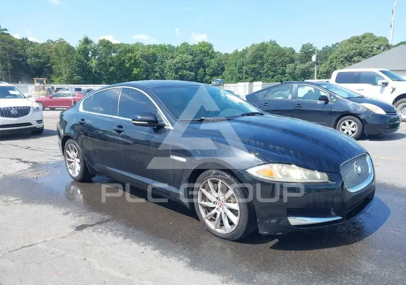 2014 Jaguar XF фото
