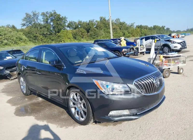 2014 Buick LACROSSE photo