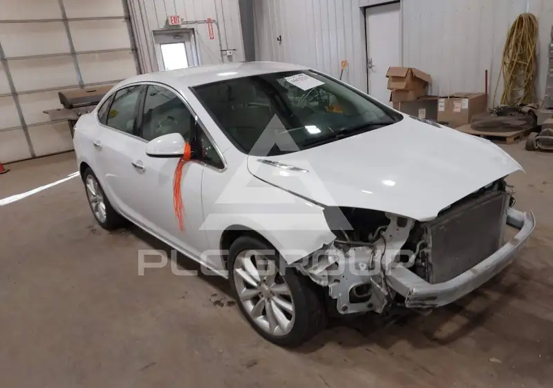 2014 Buick VERANO photo