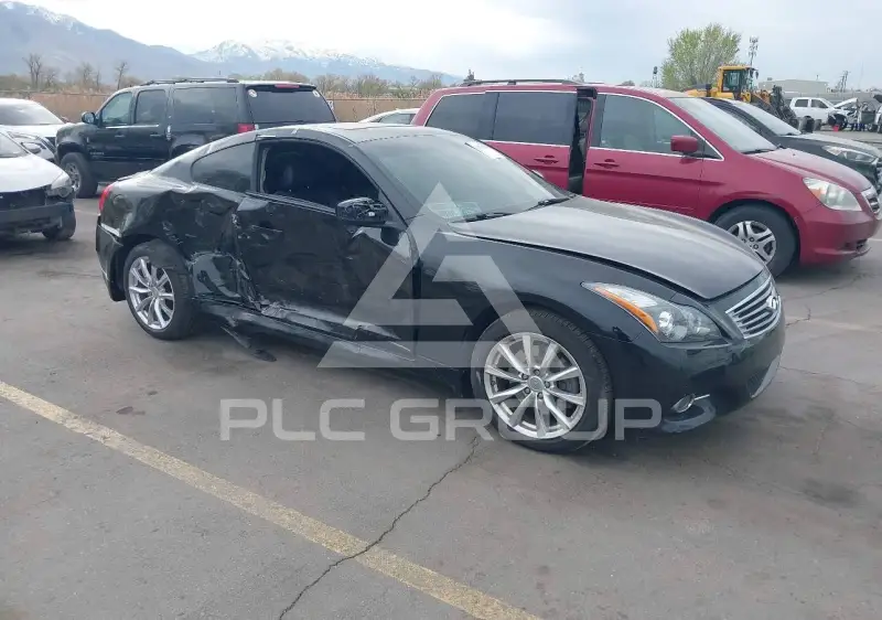 2014 Infinity Q60 фото