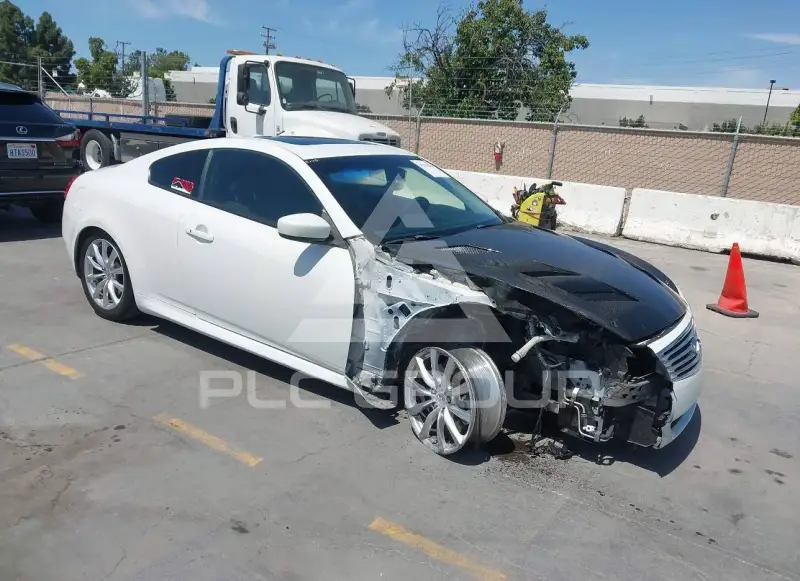 2014 Infinity Q60 фото