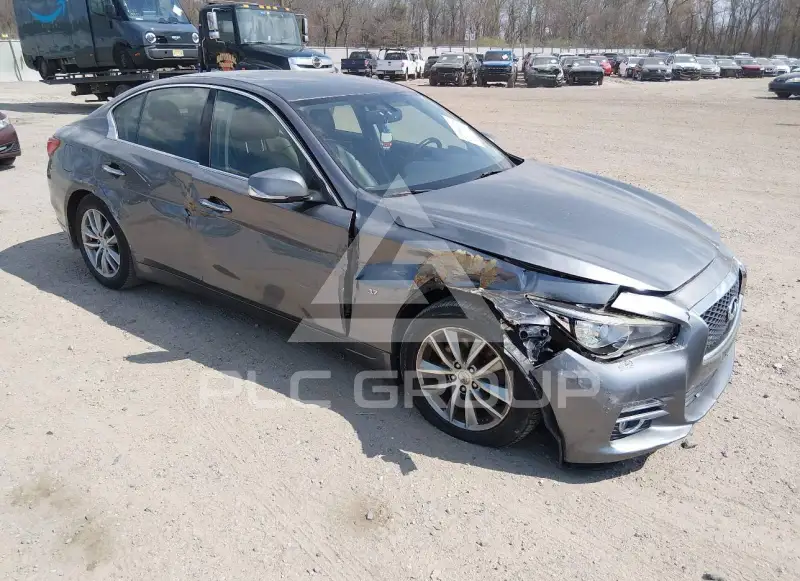 2014 Infinity Q50 фото