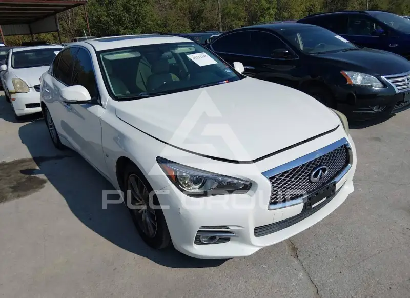 2014 Infinity Q50 фото