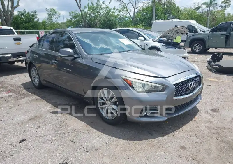 2014 Infinity Q50 фото