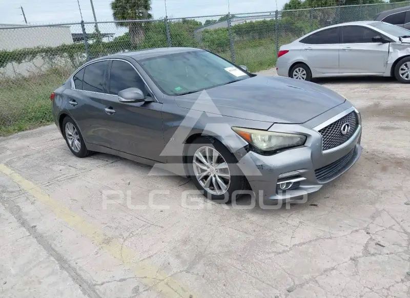 2014 Infinity Q50 фото