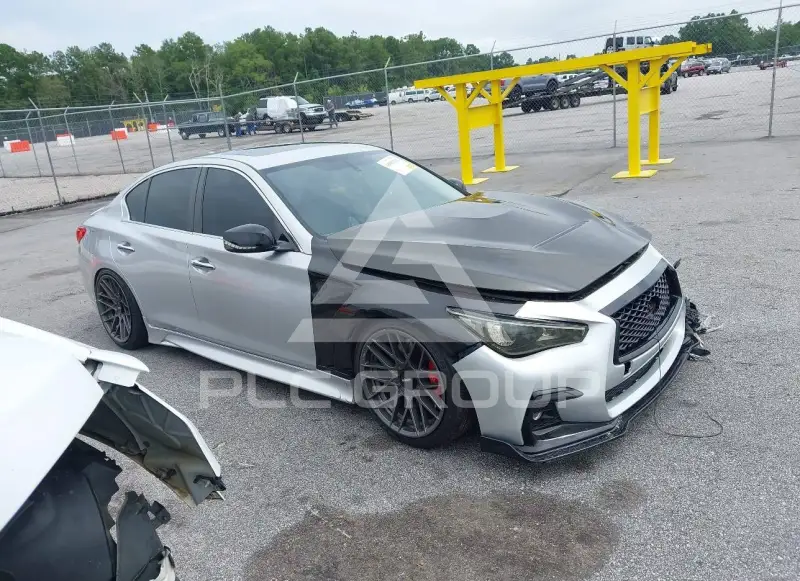 2014 Infinity Q50 фото