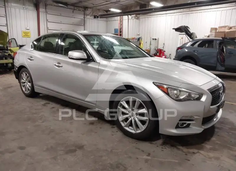 2014 Infinity Q50 фото