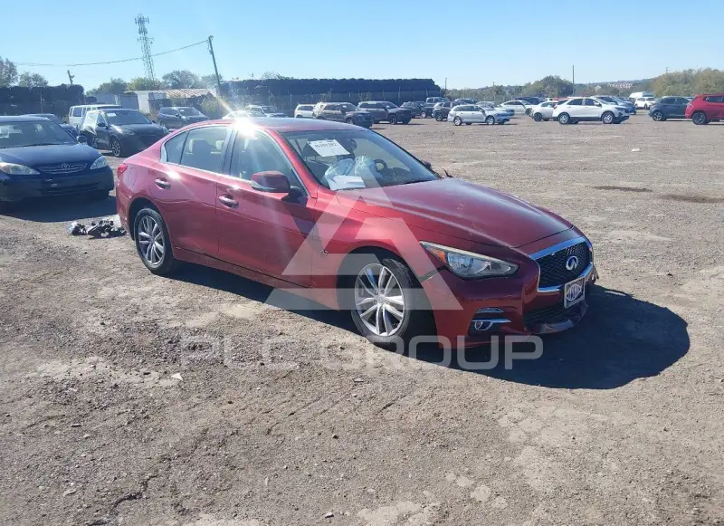2014 Infinity Q50 фото
