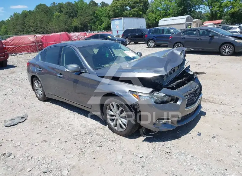 2014 Infinity Q50 photo