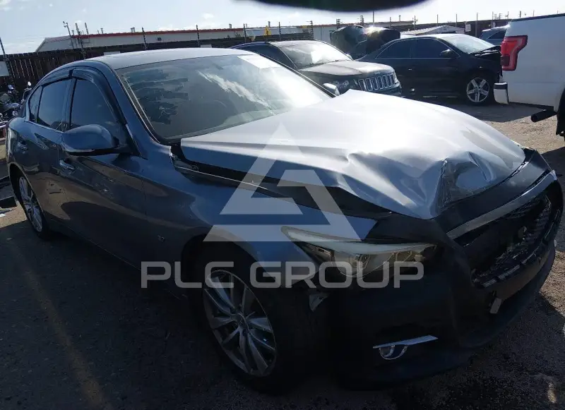 2014 Infinity Q50 фото