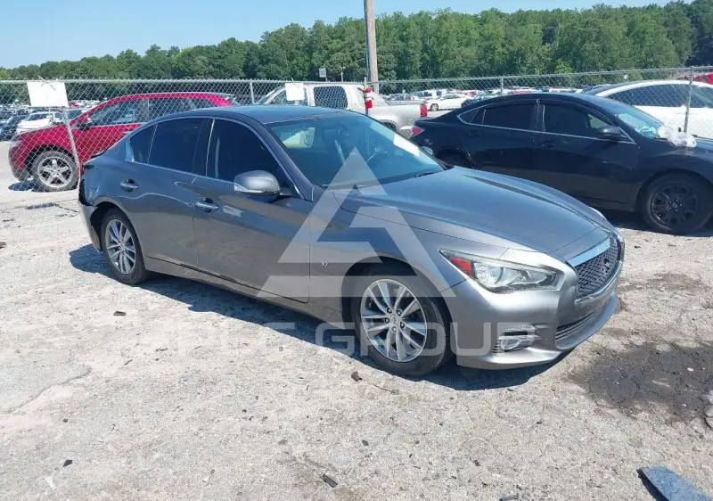 2014 Infinity Q50 фото