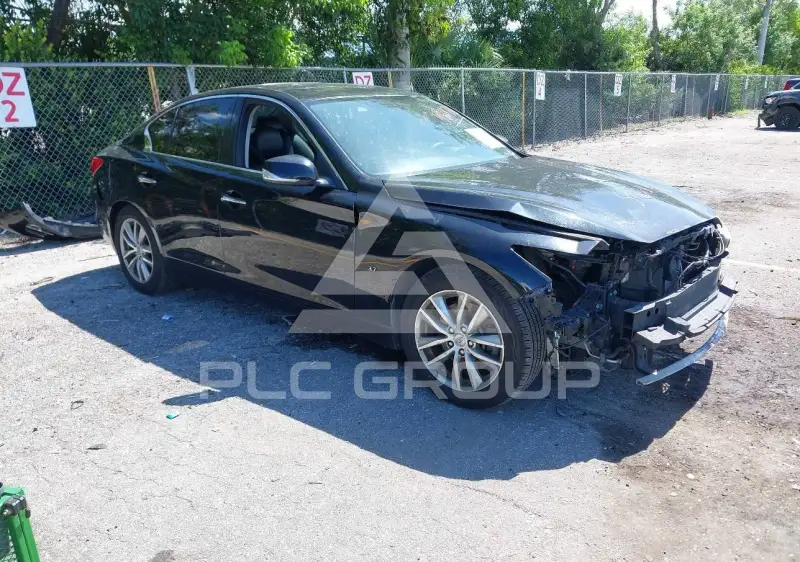 2014 Infinity Q50 фото