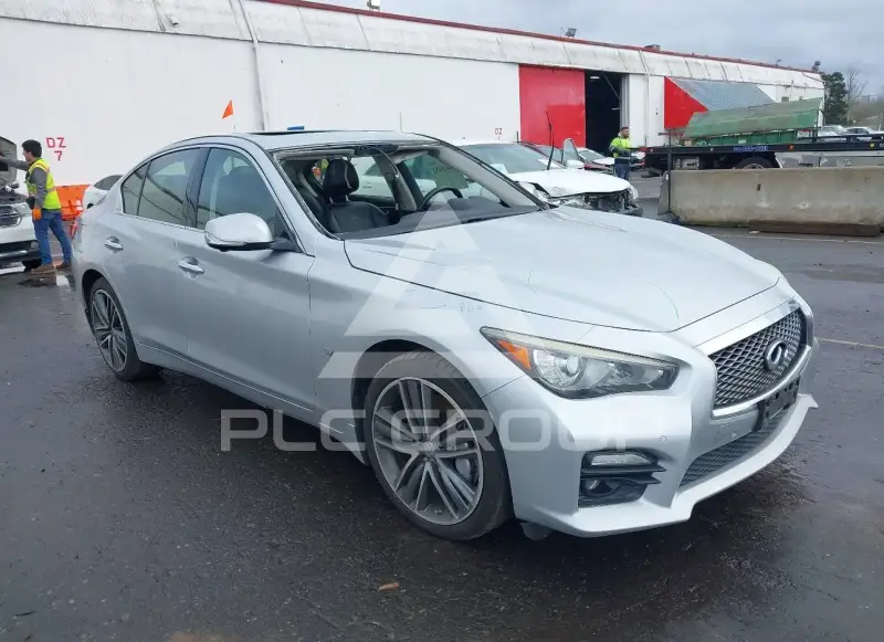 2014 Infinity Q50 фото