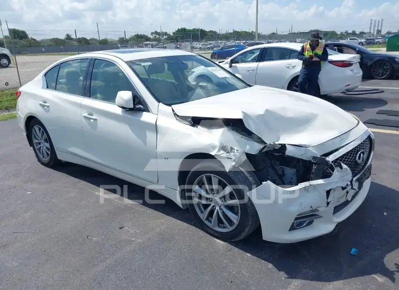 2014 Infinity Q50 фото