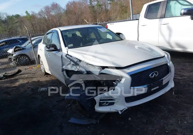 2014 Infinity Q50 фото