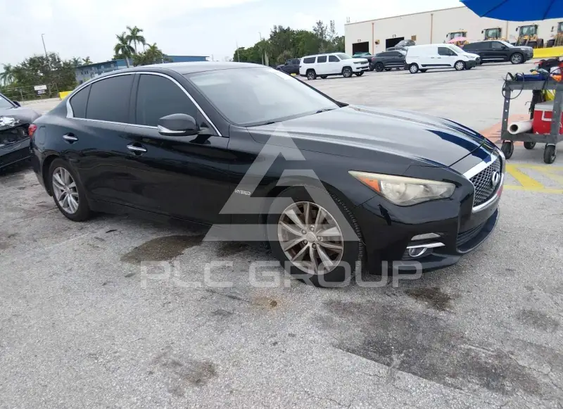2014 Infinity Q50 фото