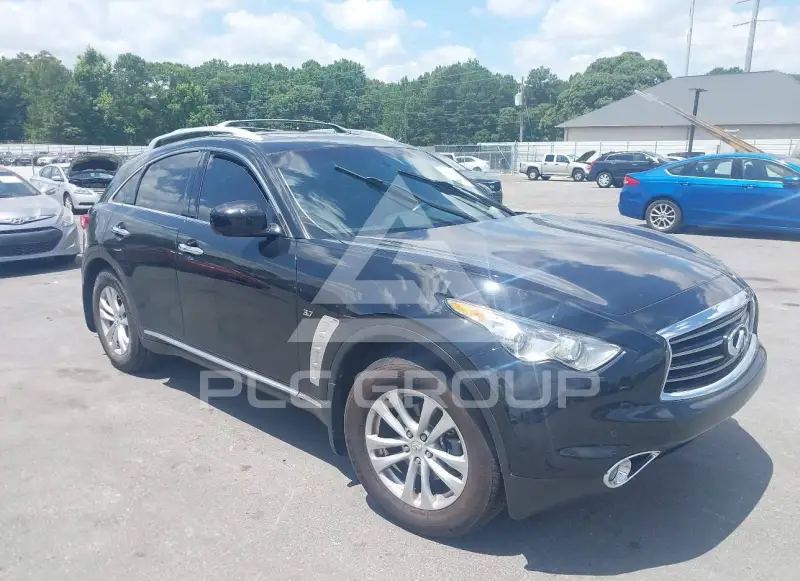 2014 Infinity QX70 фото