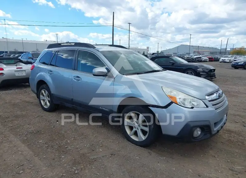 2014 Subaru Outback photo