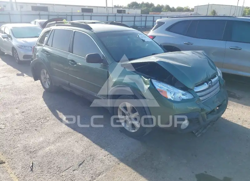 2014 Subaru Outback photo