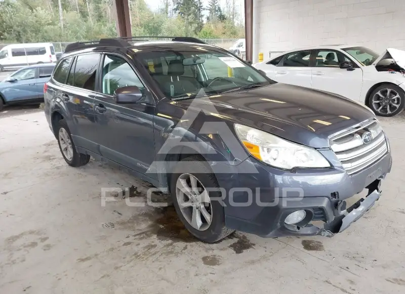 2014 Subaru Outback photo