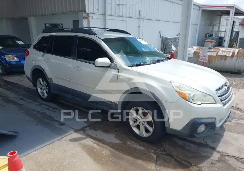 2014 Subaru Outback photo