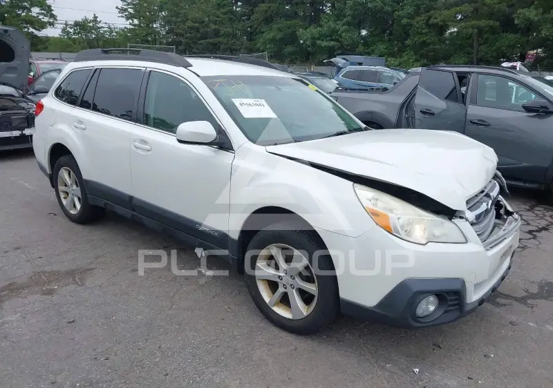 2014 Subaru Outback фото