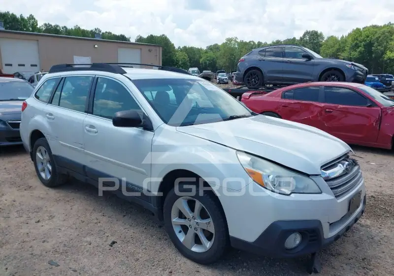 2014 Subaru Outback фото
