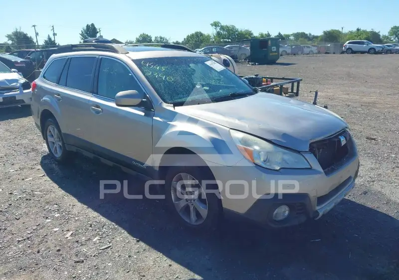 2014 Subaru Outback photo