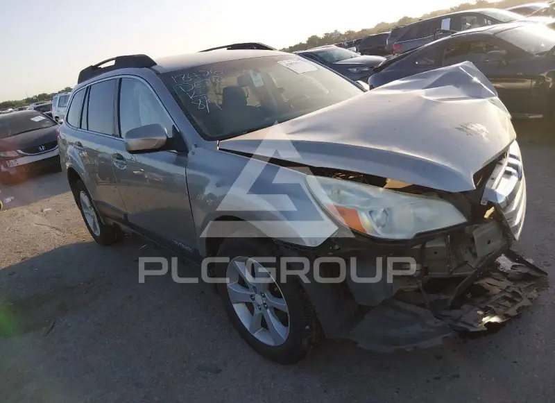 2014 Subaru Outback photo