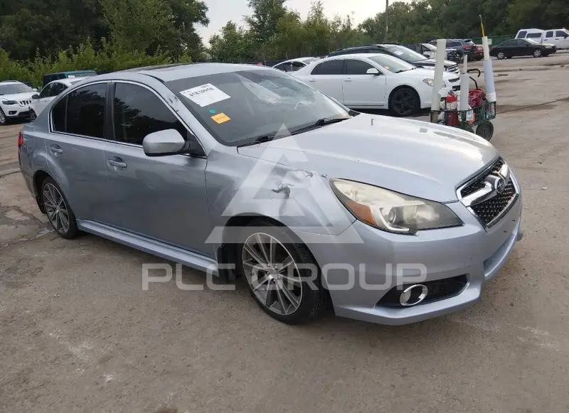 2014 Subaru Legacy фото