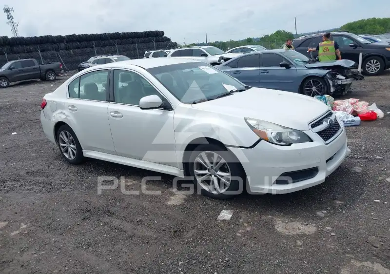 2014 Subaru Legacy фото