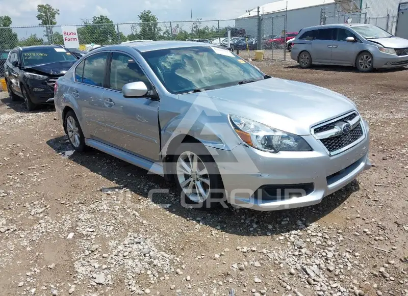 2014 Subaru Legacy фото