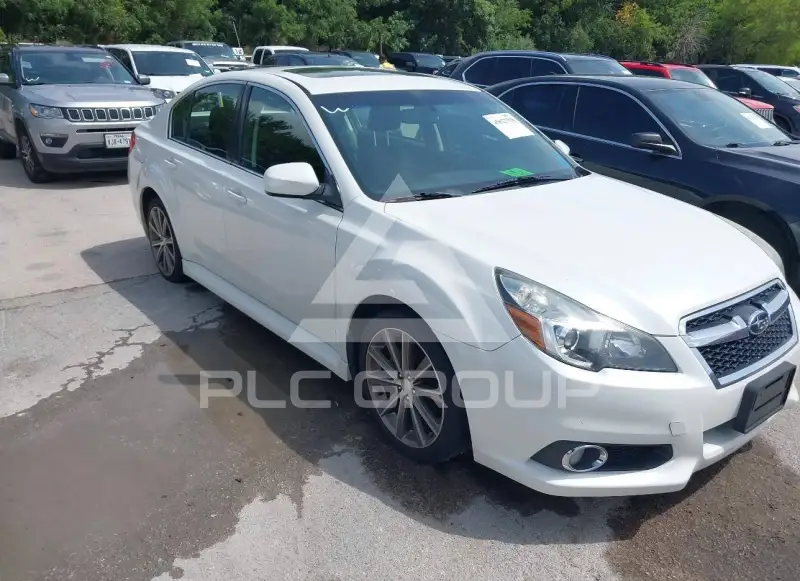 2014 Subaru Legacy фото