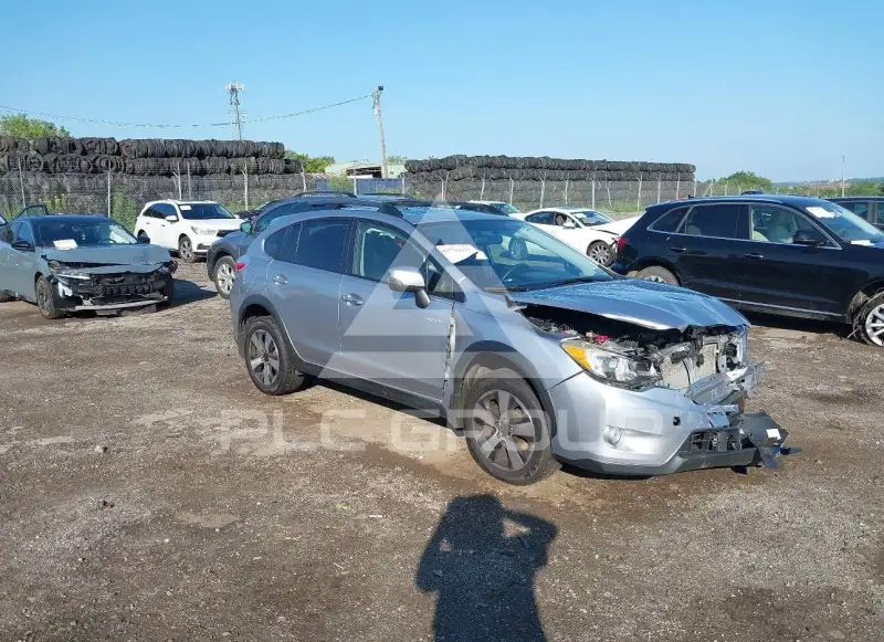 2014 Subaru XV photo