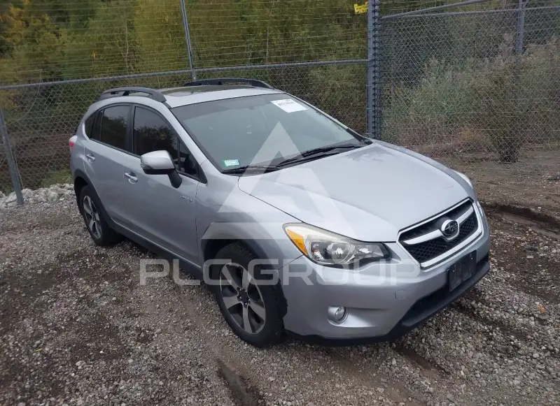 2014 Subaru XV photo