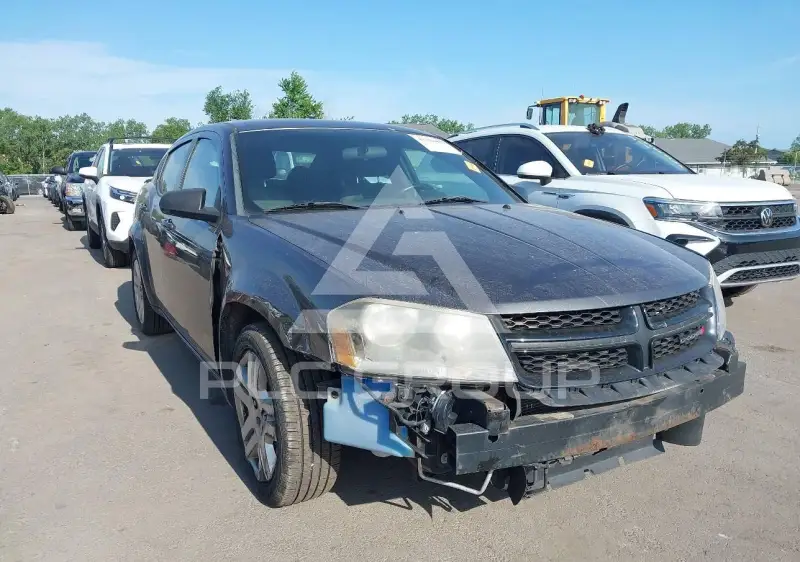 2014 Dodge AVENGER photo
