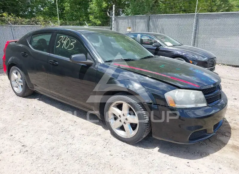 2014 Dodge AVENGER photo