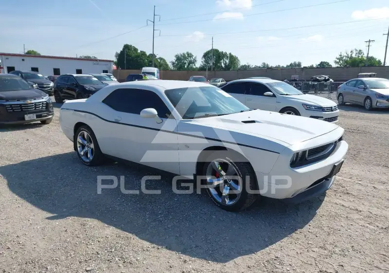 2014 Dodge CHALLENGER photo