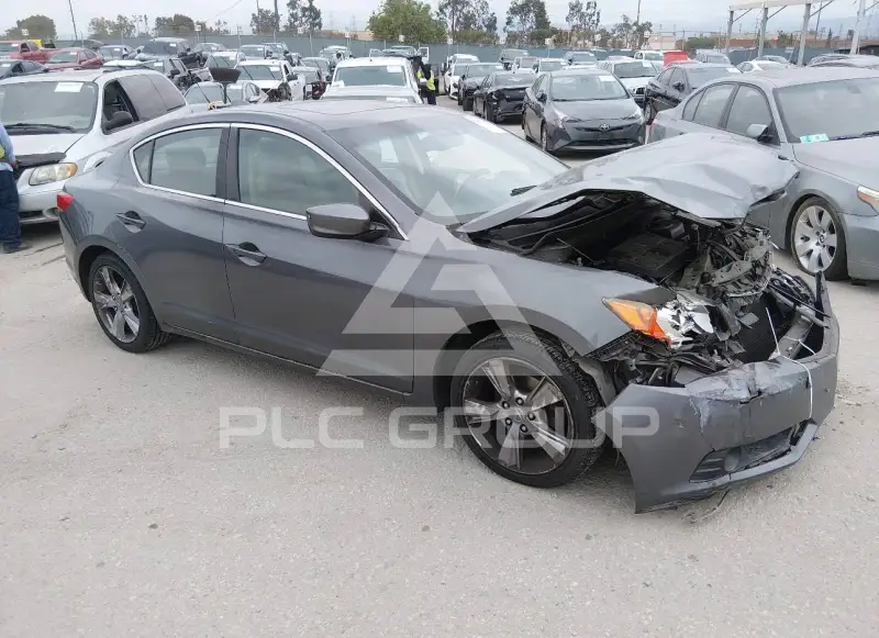 2014 Acura ILX photo