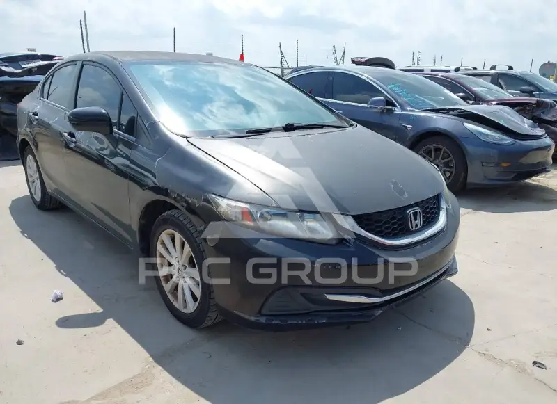 2014 Honda CIVIC photo